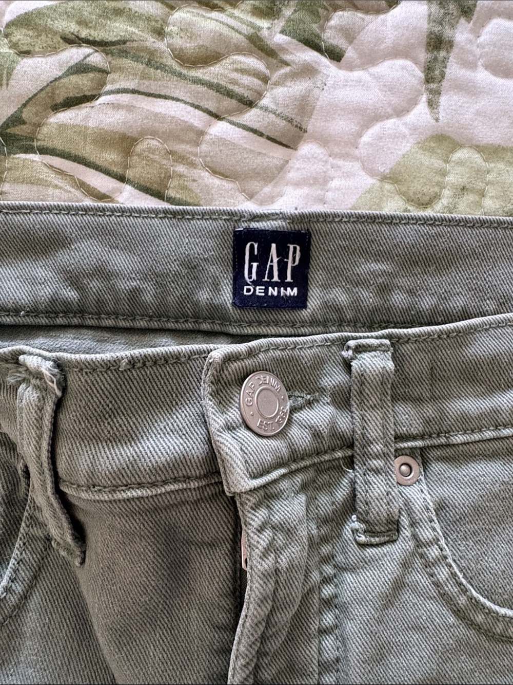 GAP True Skinny Olive Green Denim Jeans 26 P